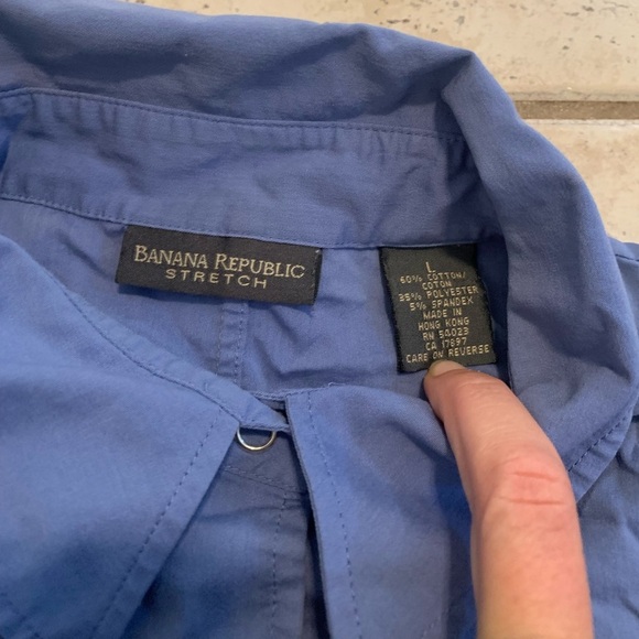 Banana Republic Blue Stretch Button-Down Shirt, Size Large - Picture 5 of 6